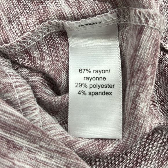 Maurices NWT Maroon Metallic Sparkle Long Flutter Sleeve Top Size Small - Picture 10 of 11